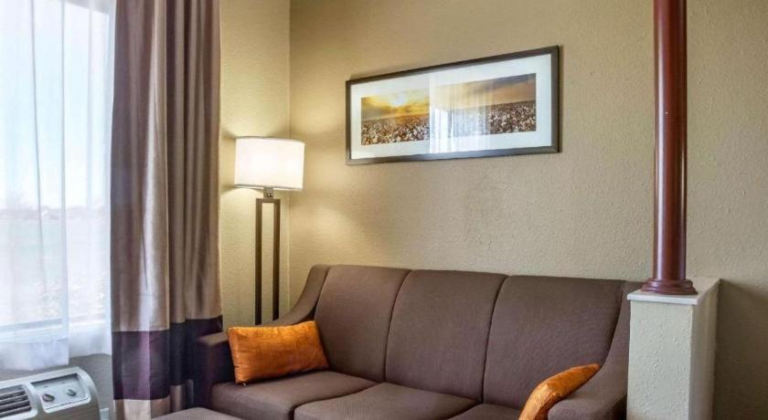 Comfort Suites Plainview Exteriör bild